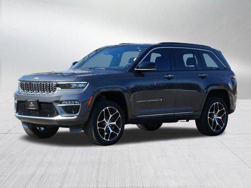2024 Jeep Grand Cherokee Summit