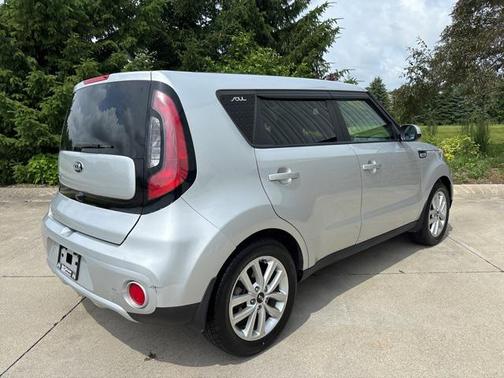 2018 Kia Soul +