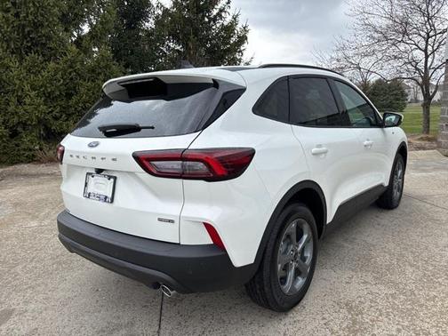 2025 Ford Escape ST-Line Select