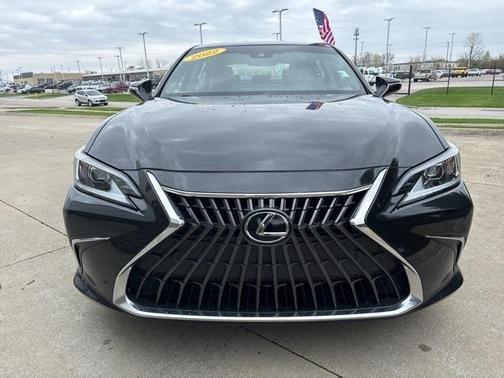 2022 Lexus ES 250 Base