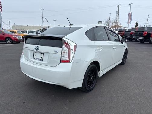 2015 Toyota Prius Three