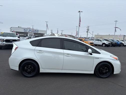 2015 Toyota Prius Three