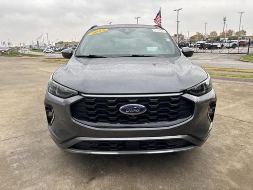 2023 Ford Escape ST-Line Elite