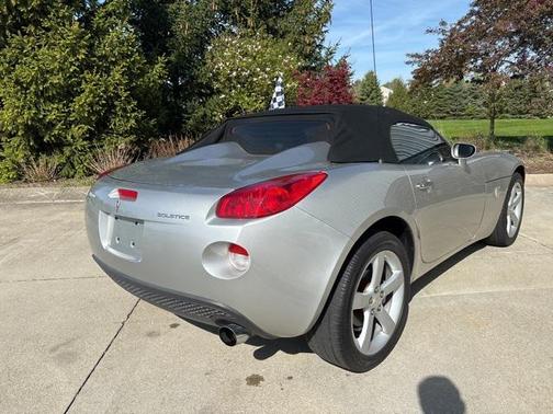 2006 Pontiac Solstice Base