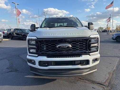 2026 Ford F-350 Lariat