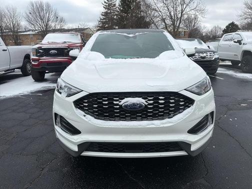 2022 Ford Edge ST Line