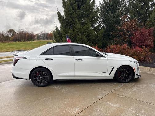 2022 Cadillac CT4-V V-Series Blackwing