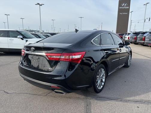 2016 Toyota Avalon Limited