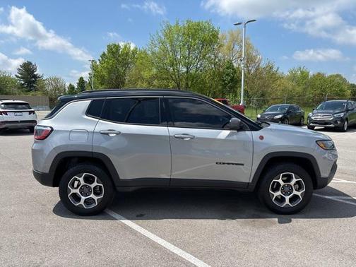 2022 Jeep Compass Trailhawk