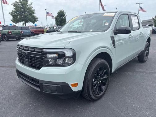 Cactus Gray 2024 Ford Maverick Lariat