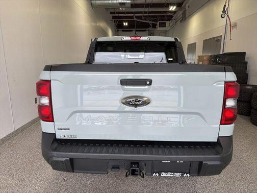 Cactus Gray 2024 Ford Maverick Lariat