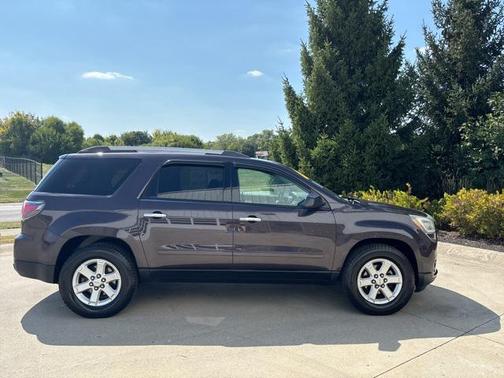 2015 GMC Acadia SLE-2