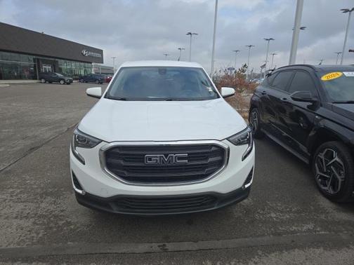 2020 GMC Terrain SLE