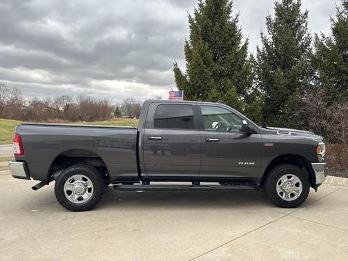 2019 RAM 2500 Big Horn Crew Cab 4x4 6'4' Box