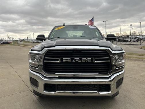 2019 RAM 2500 Big Horn Crew Cab 4x4 6'4' Box