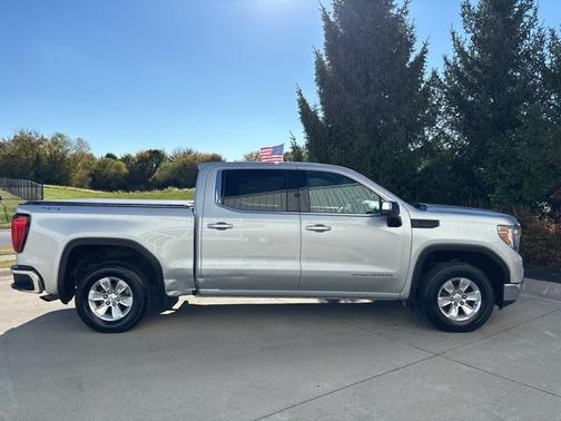 2020 GMC Sierra 1500 SLE