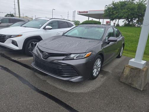 Predawn Gray Mica 2018 Toyota Camry LE