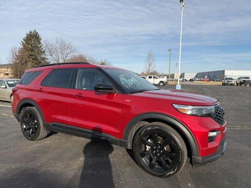 2023 Ford Explorer ST-Line