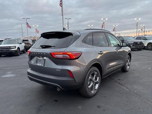 2026 Ford Escape ST-Line Select