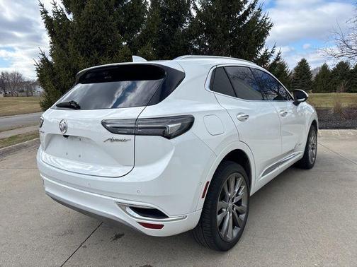 2022 Buick Envision AWD Avenir