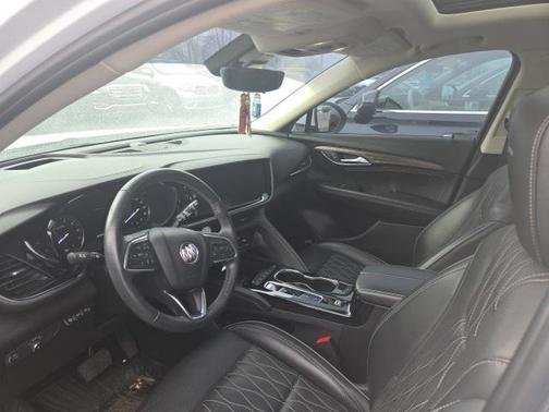 2022 Buick Envision AWD Avenir