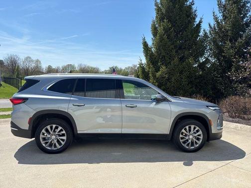 Gray Metallic 2025 Buick Enclave Preferred FWD