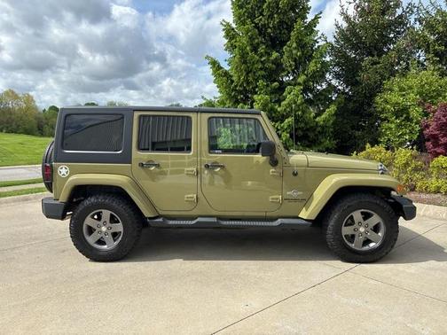 2013 Jeep Wrangler Unlimited Freedom Edition
