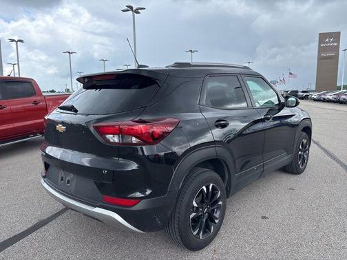 Mosaic Black Metallic 2023 Chevrolet Trailblazer LT