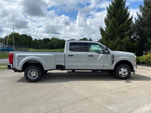 2025 Ford F-350 XLT