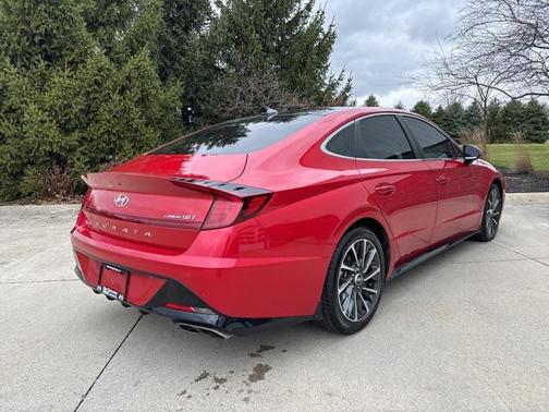 2021 Hyundai SONATA Limited