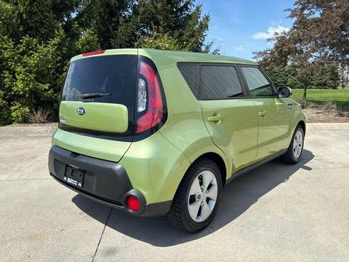 2016 Kia Soul Base