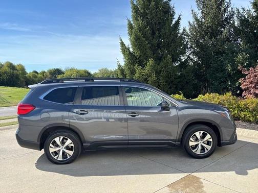 2023 Subaru Ascent Premium 7-Passenger