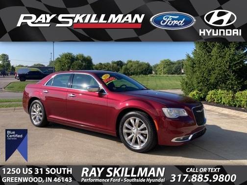 Photo 1 of 27 of 2018 Chrysler 300 Limited