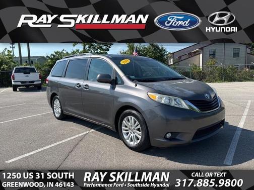 2014 Toyota Sienna XLE