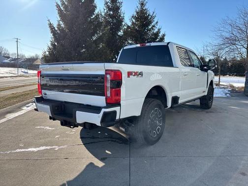 2025 Ford F-250 Platinum