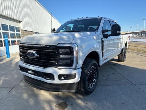 2025 Ford F-250 Platinum