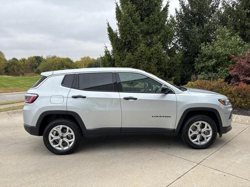 2025 Jeep Compass Sport