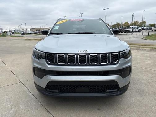 2025 Jeep Compass Sport