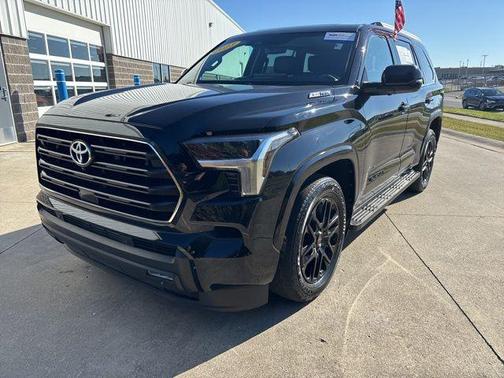 2023 Toyota Sequoia SR5