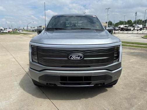 2025 Ford F-150 Lightning LARIAT
