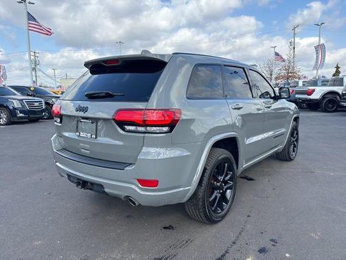 2020 Jeep Grand Cherokee Altitude