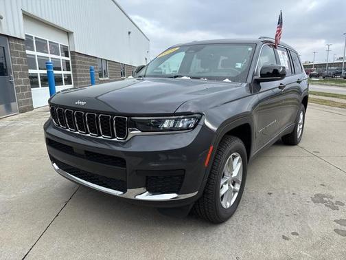 2022 Jeep Grand Cherokee L Laredo