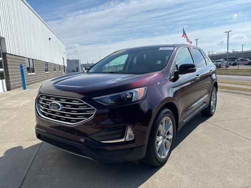 2023 Ford Edge Titanium