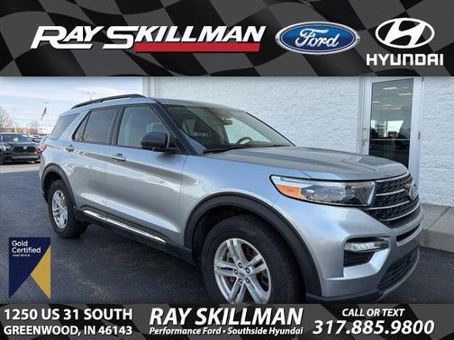 Iconic Silver Metallic 2023 Ford Explorer XLT