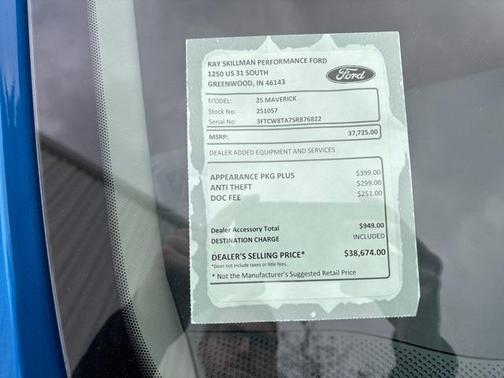 2025 Ford Maverick Lobo Standard