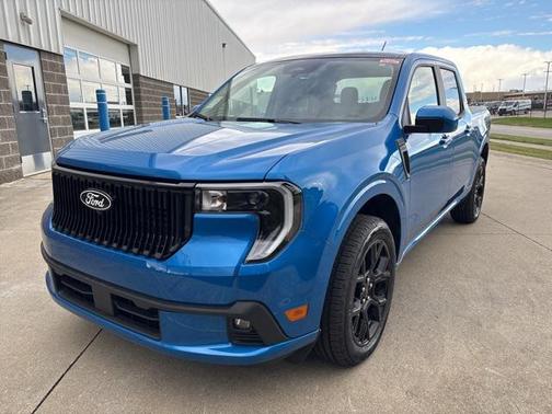 2025 Ford Maverick Lobo Standard