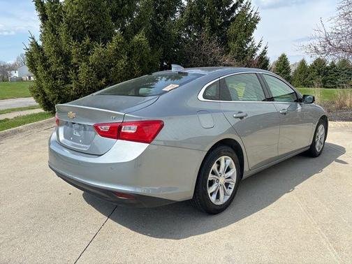 Sterling Gray Metallic 2024 Chevrolet Malibu FWD 1LT