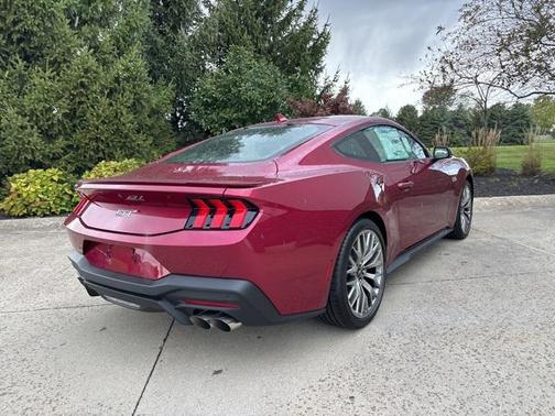 2025 Ford Mustang GT Premium