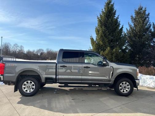 2024 Ford F-250 XLT