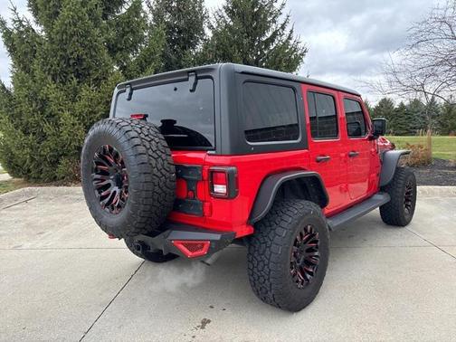 2020 Jeep Wrangler Unlimited Sahara